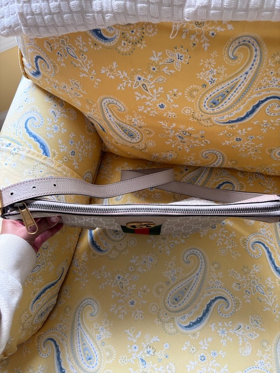 Gucci Beige GG Canvas Ophidia Half Moon  Bag with Green and Red Web - Picture 15 of 16